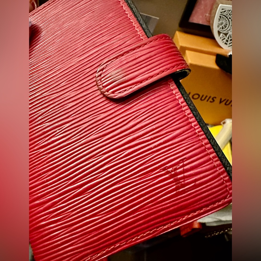 ⭐️⭐️Vintage Louis Vuitton Agenda PM in EPI Leather - Picture 4 of 11
